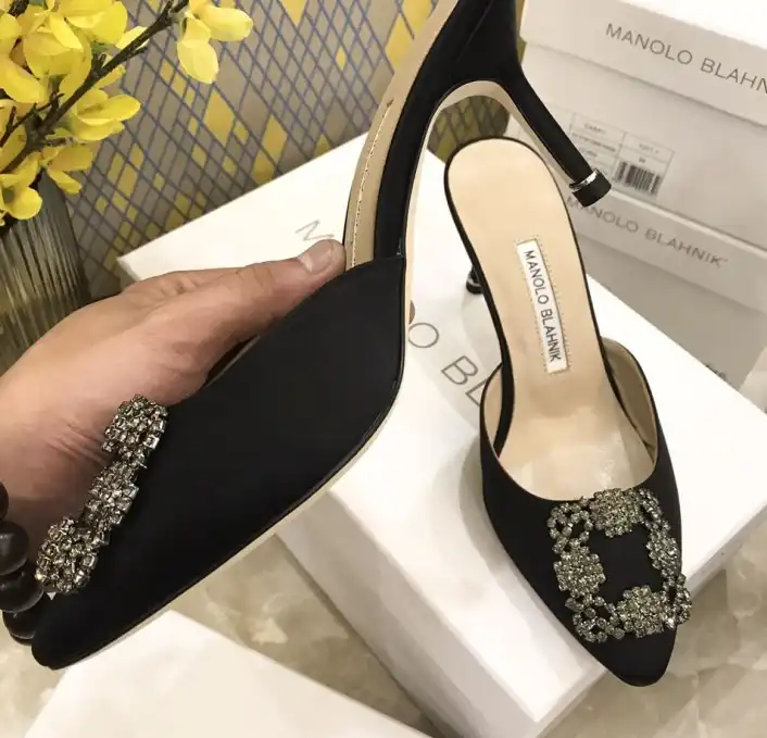 hype Manolo Blahnik High Heels