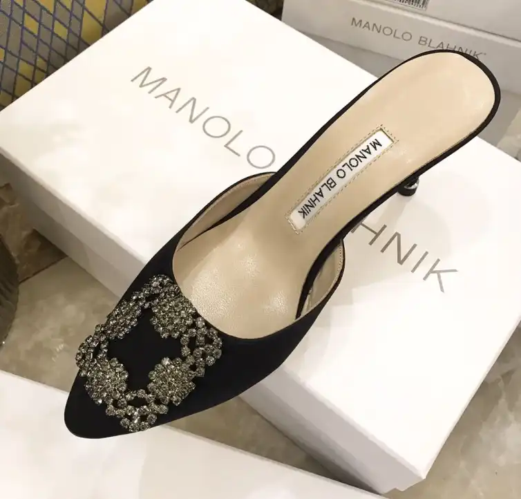 hype Manolo Blahnik High Heels