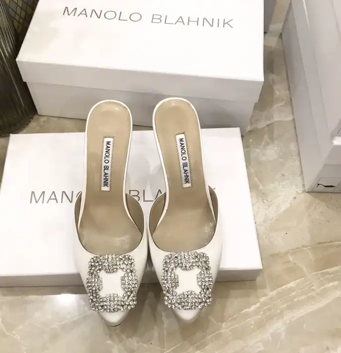 hype Manolo Blahnik High Heels