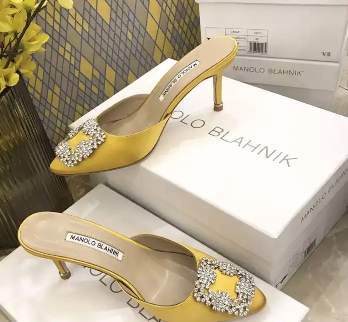 hype Manolo Blahnik High Heels