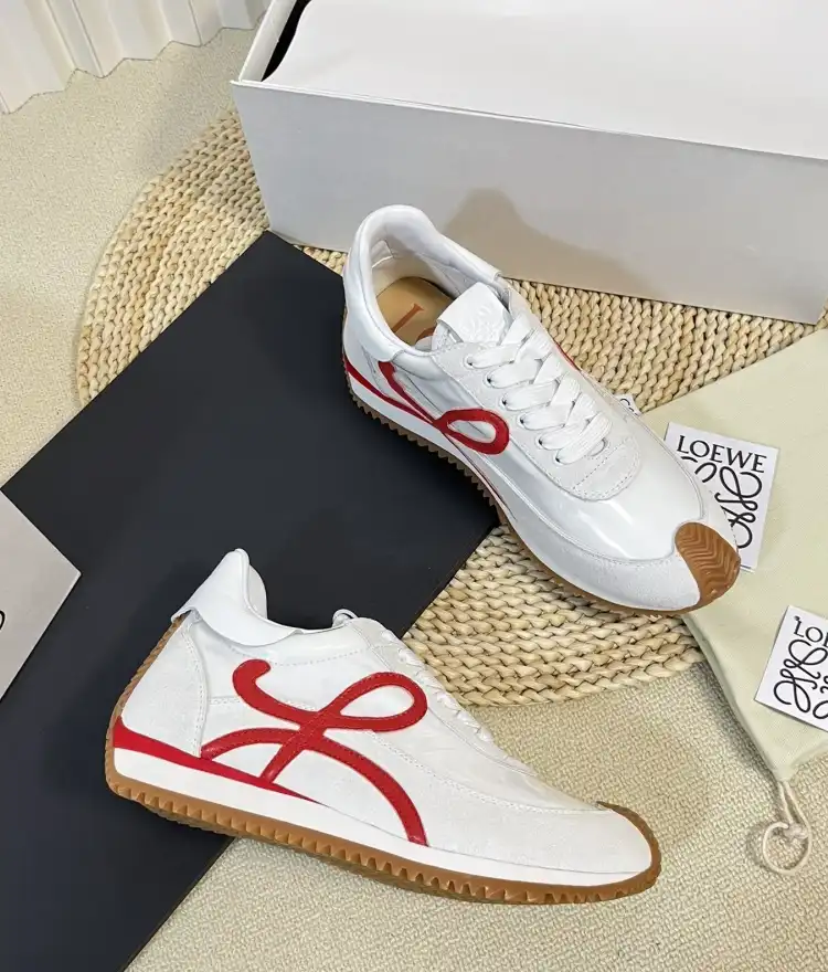 hype Loewe Sneakers