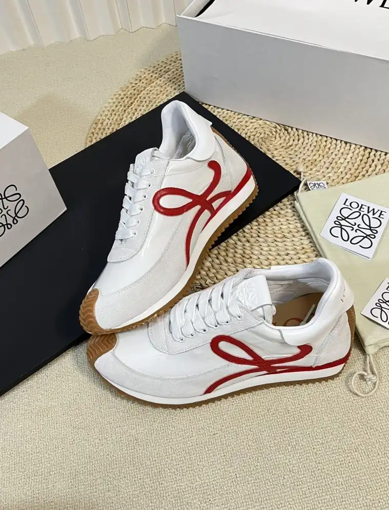 hype Loewe Sneakers