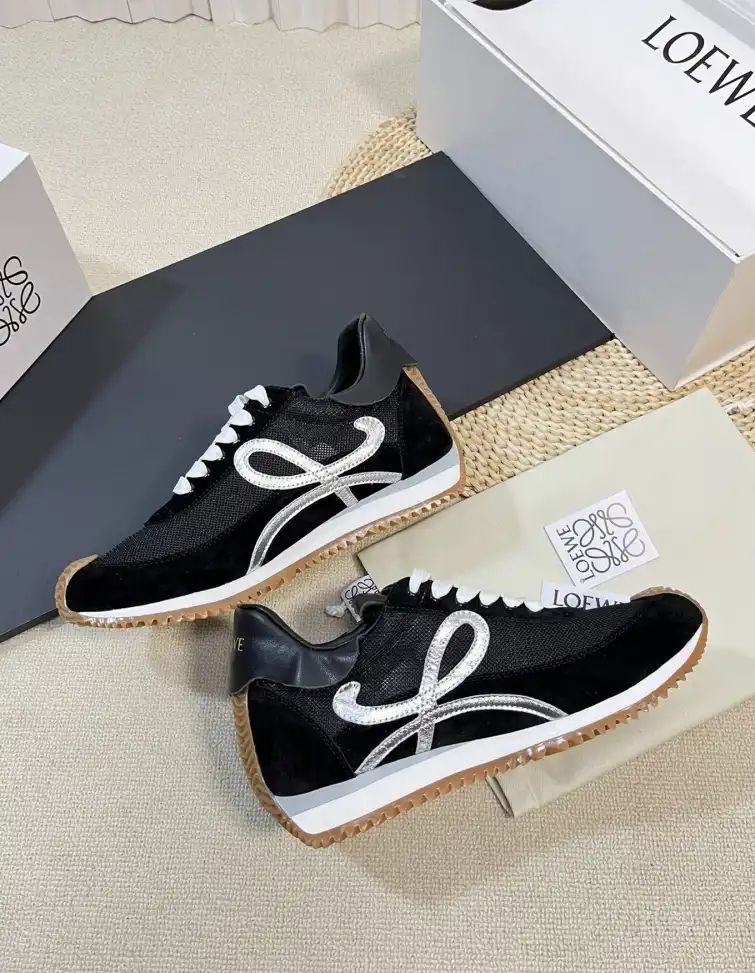 hype Loewe Sneakers