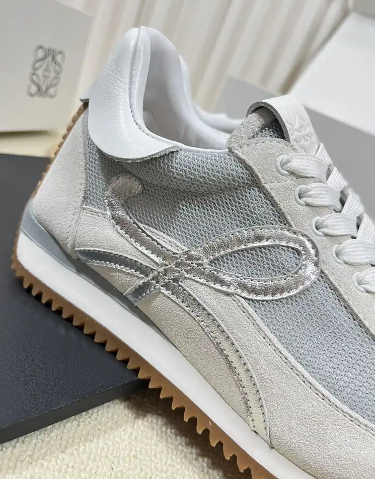 hype Loewe Sneakers