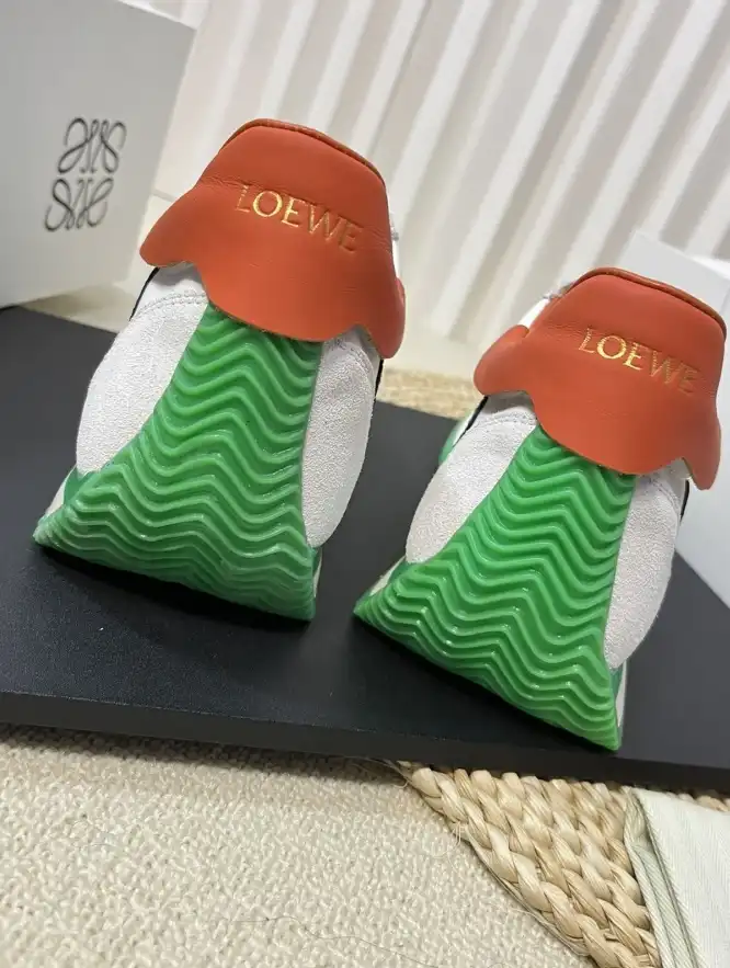 hype Loewe Sneakers