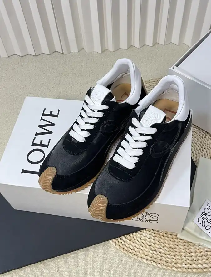 hype Loewe Sneakers