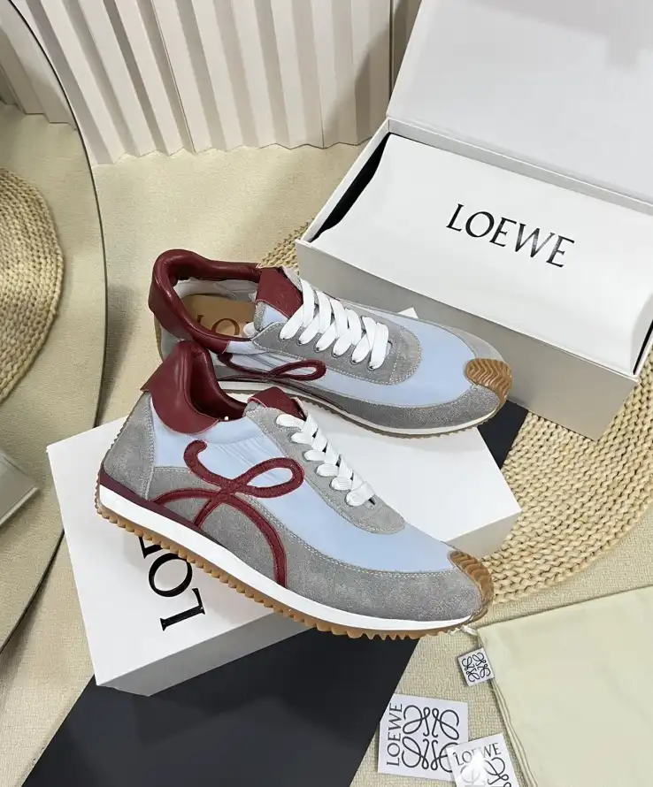 hype Loewe Sneakers