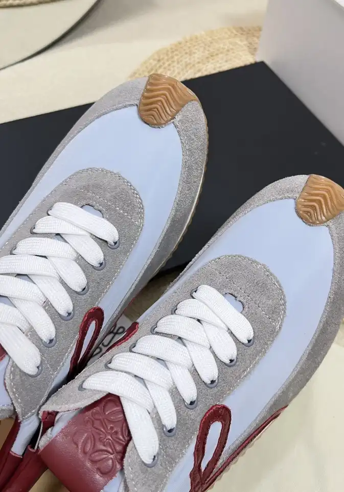 hype Loewe Sneakers