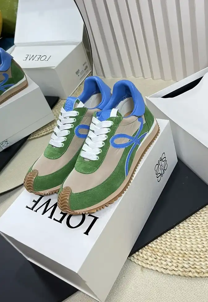 hype Loewe Sneakers