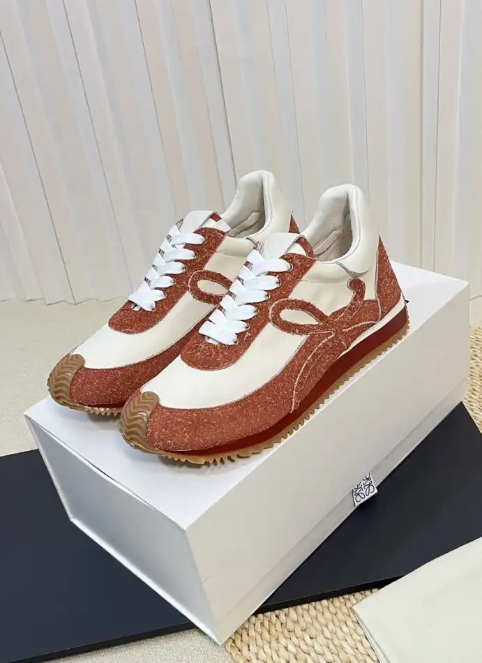 hype Loewe Sneakers