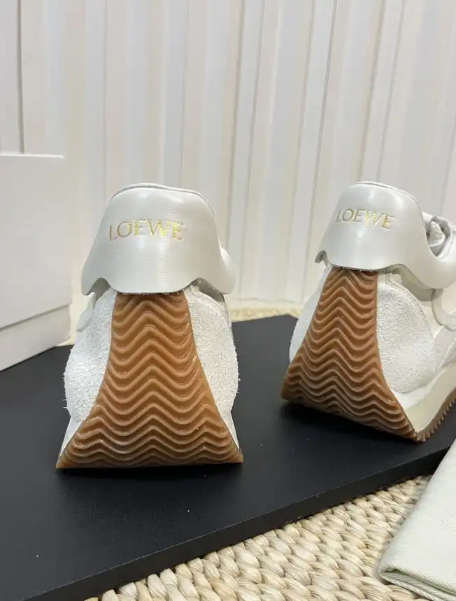 hype Loewe Sneakers