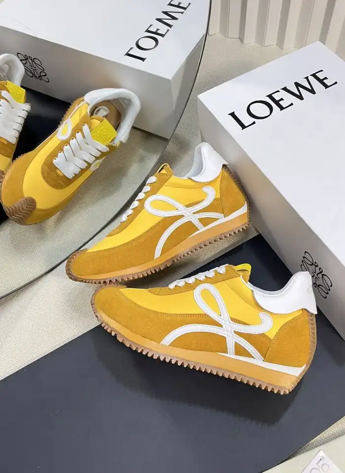 hype Loewe Sneakers