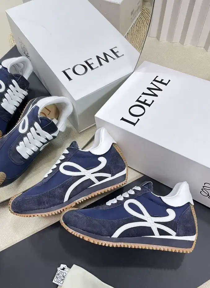 hype Loewe Sneakers