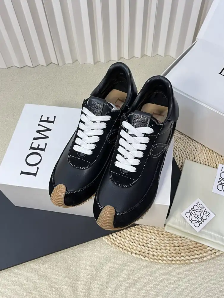 hype Loewe Sneakers