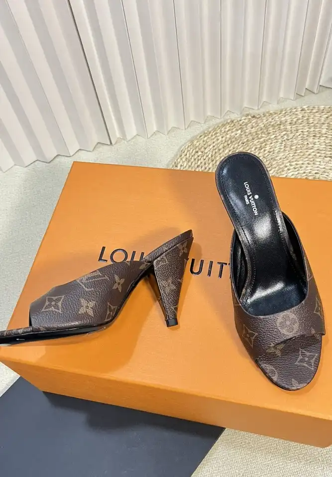 hype LV Slippers