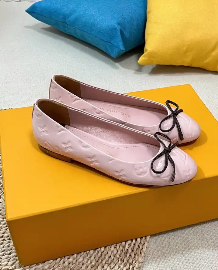 hype LV flat shoes