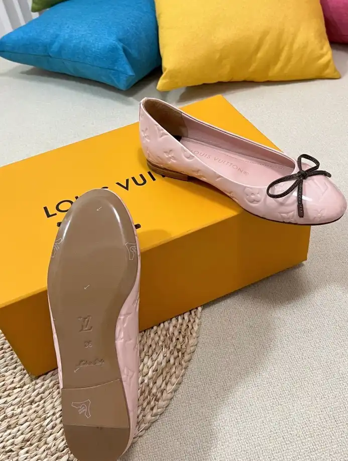 hype LV flat shoes