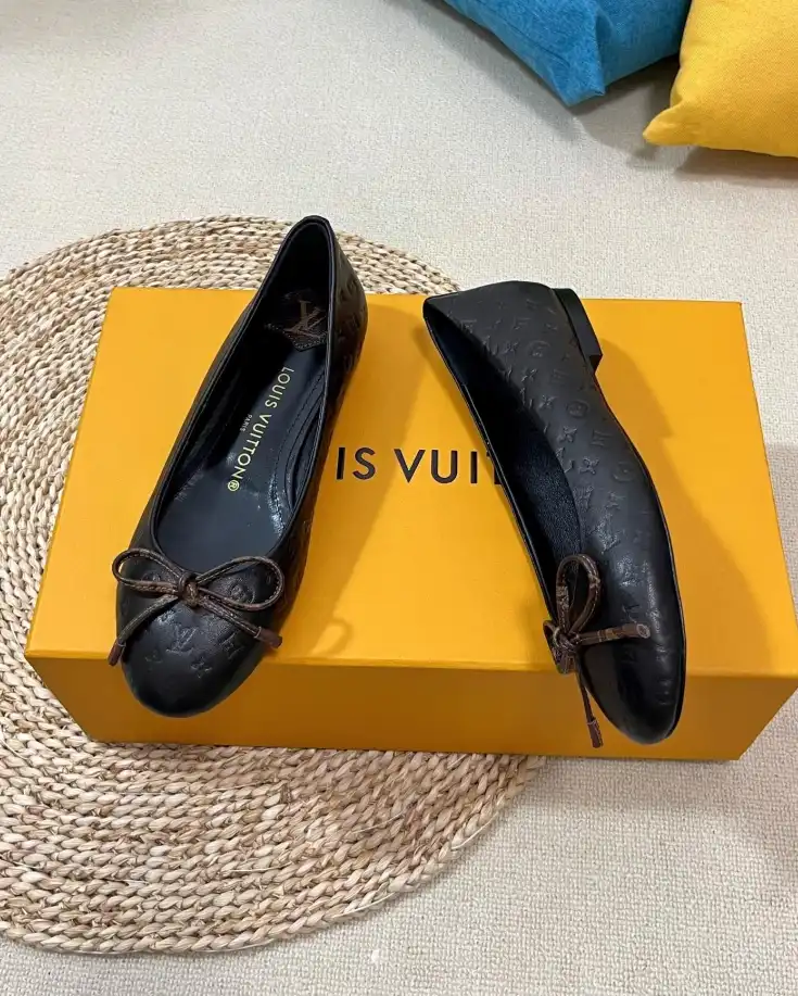 hype LV flat shoes