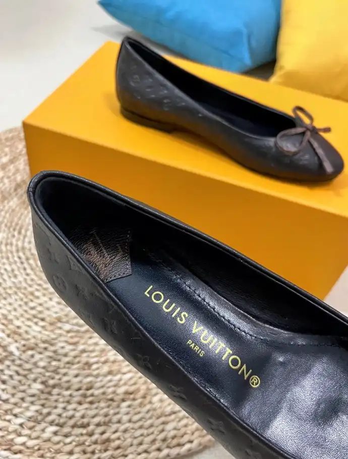 hype LV flat shoes