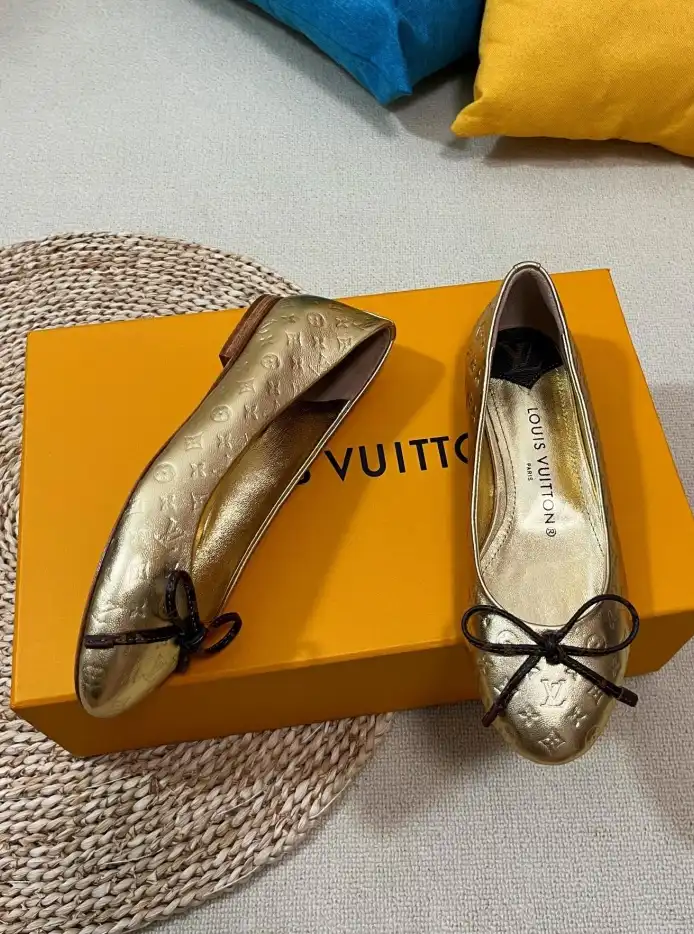 hype LV flat shoes