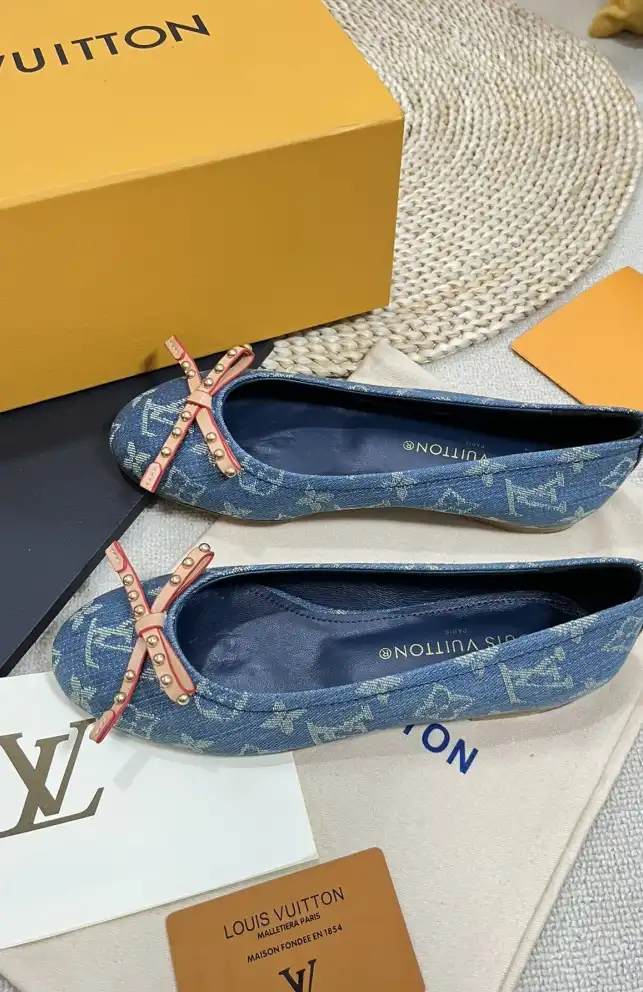 hype LV flat shoes