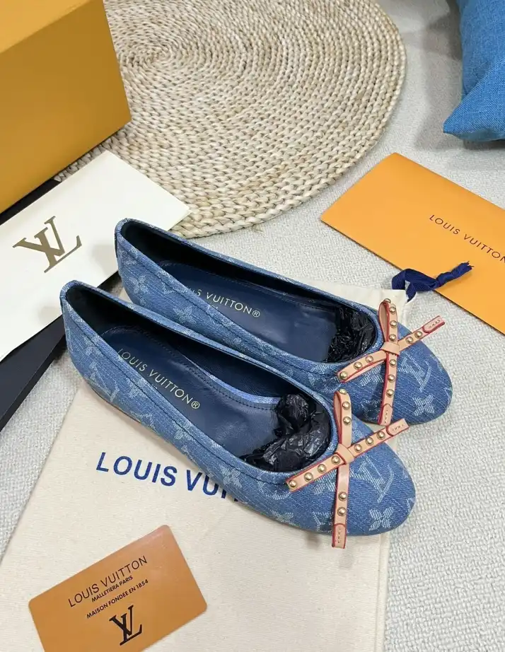 hype LV flat shoes