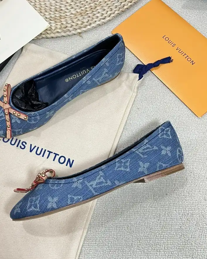 hype LV flat shoes