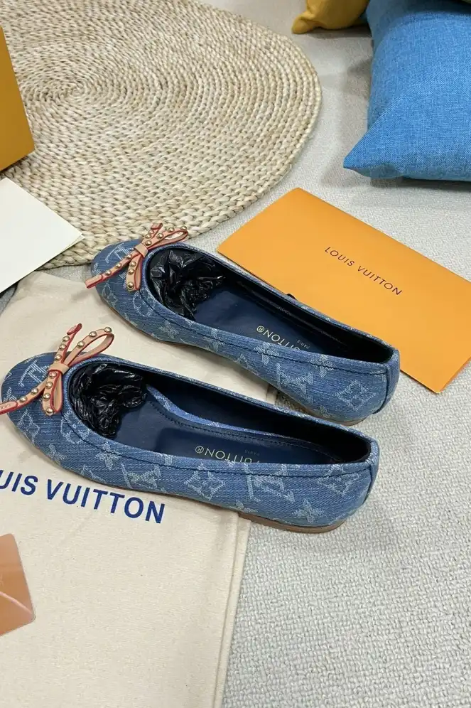 hype LV flat shoes