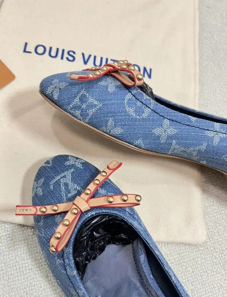 hype LV flat shoes