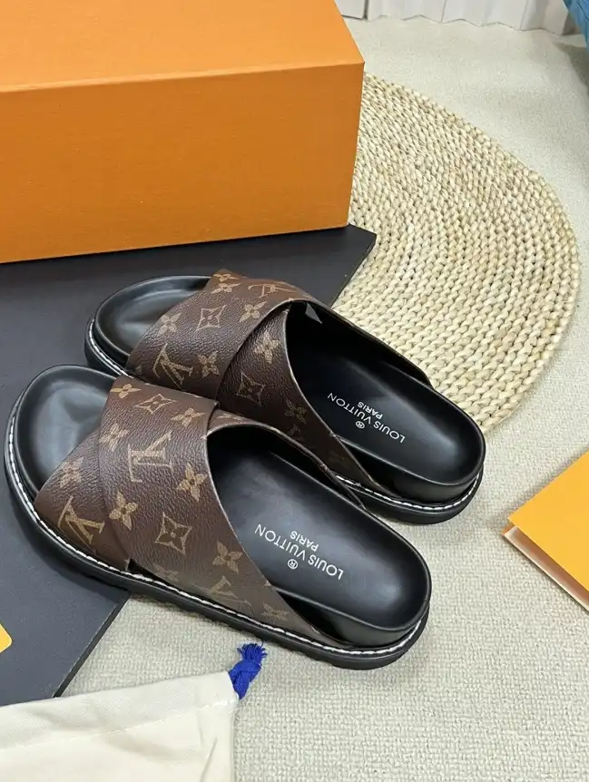 hype LV Slippers