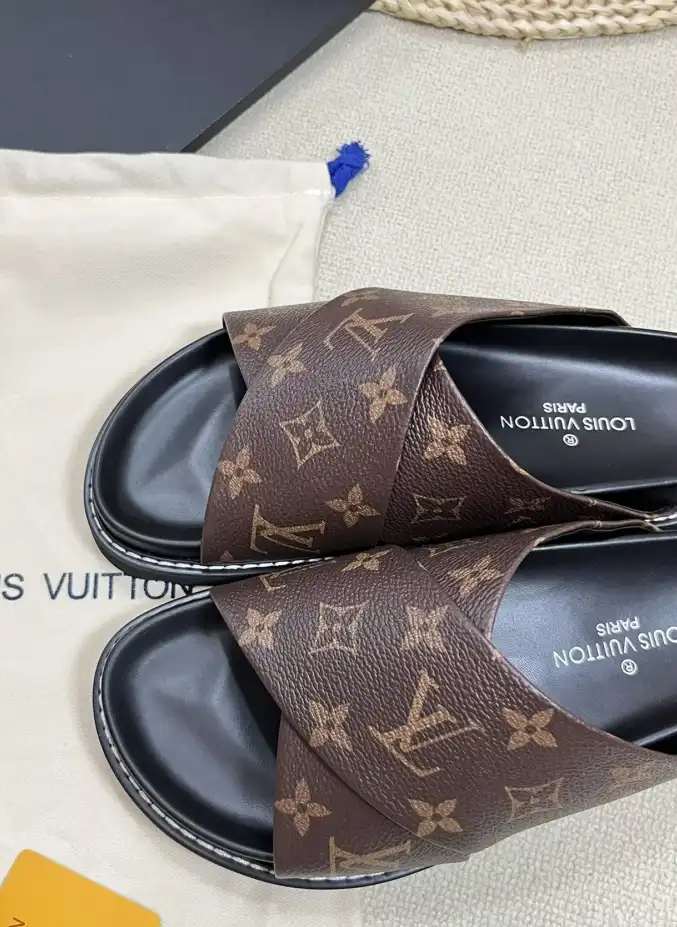 hype LV Slippers