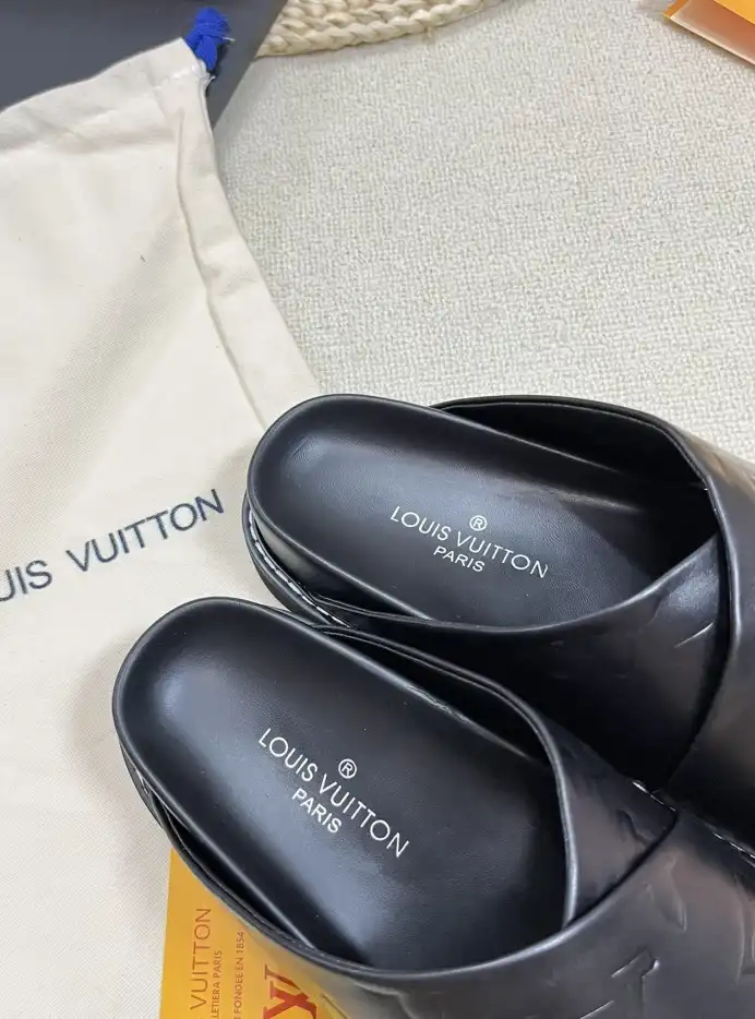 hype LV Slippers