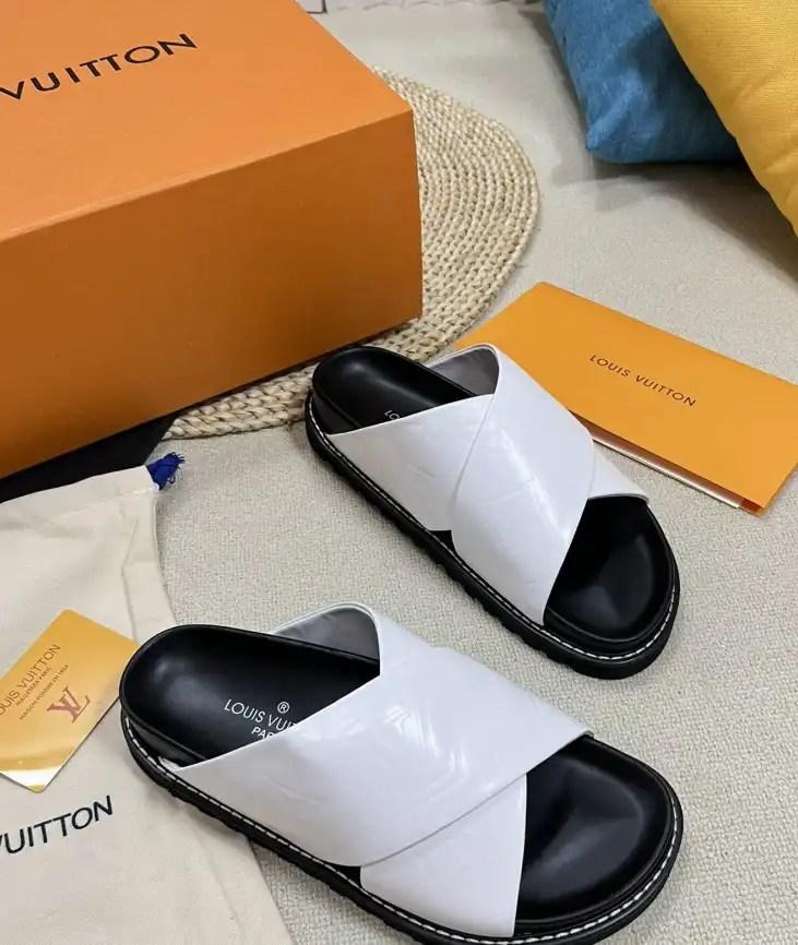 hype LV Slippers