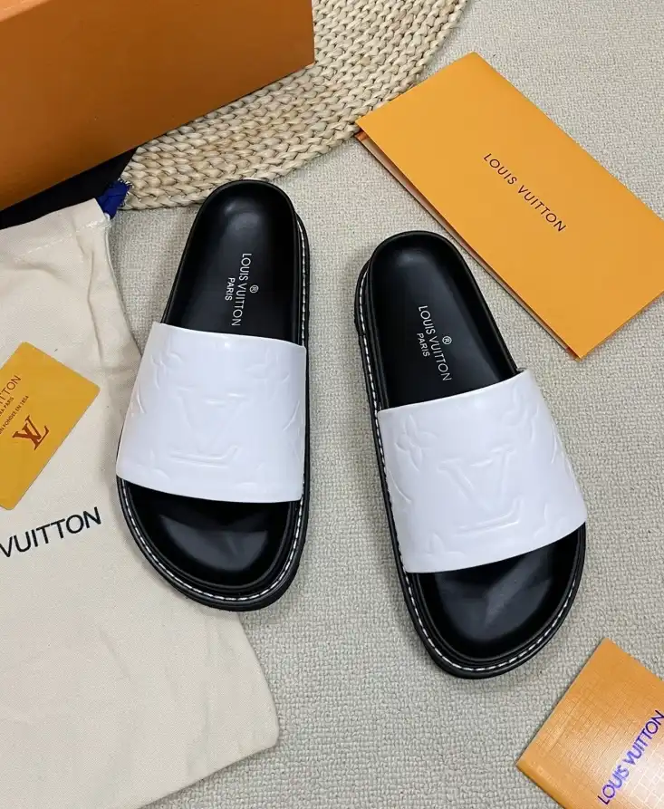 hype LV Slippers