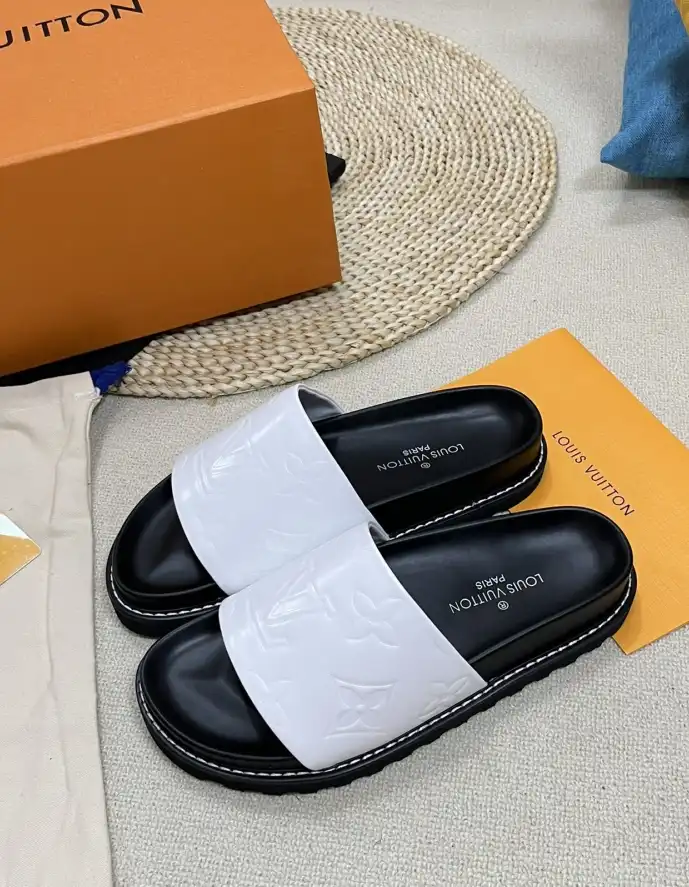 hype LV Slippers