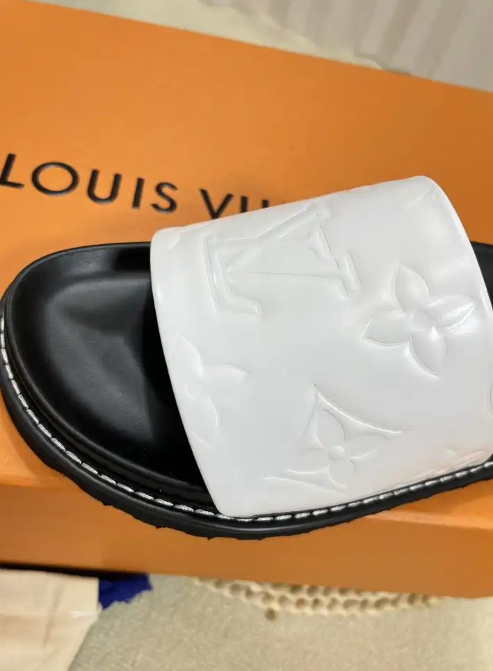 hype LV Slippers