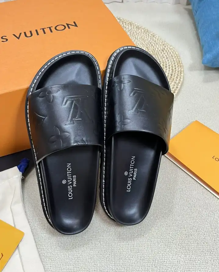 hype LV Slippers