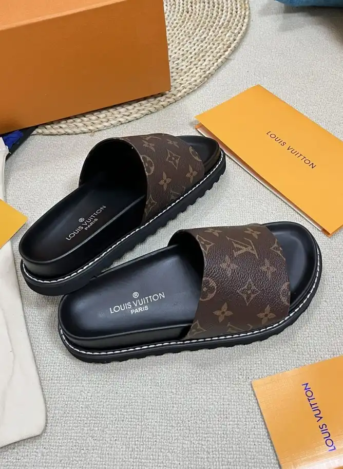 hype LV Slippers