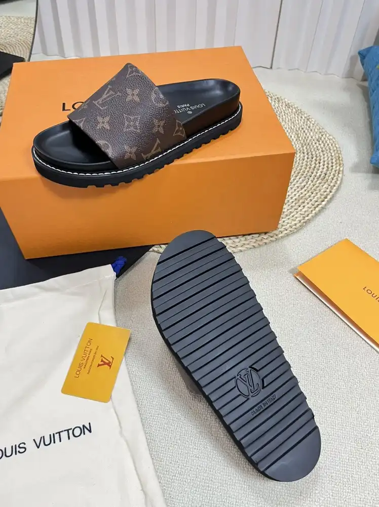 hype LV Slippers