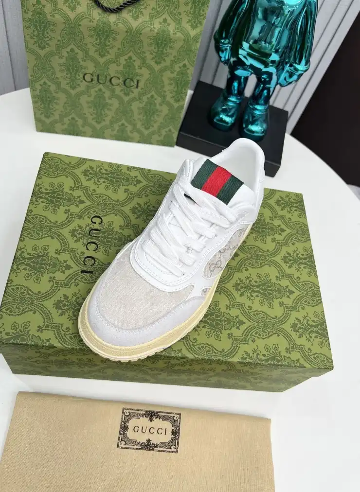 hype Gucci Sneakers