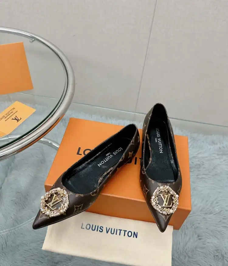 hype LV flat shoes