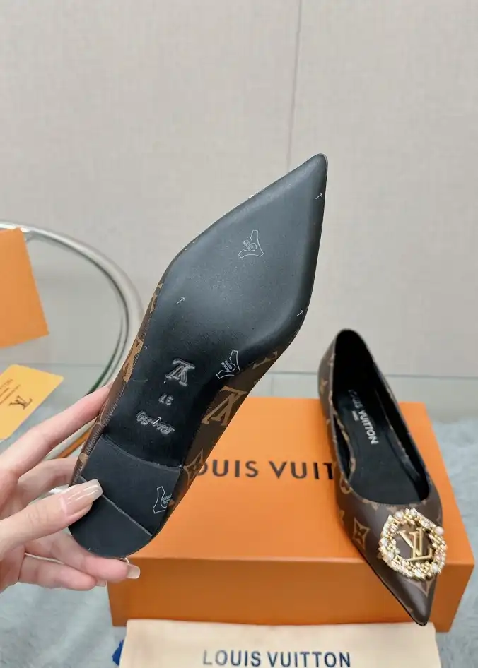 hype LV flat shoes