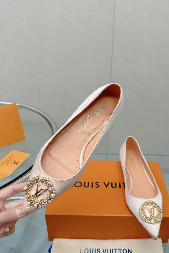 hype LV flat shoes