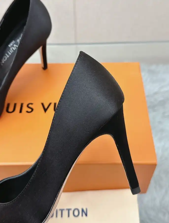 hype LV High Heels