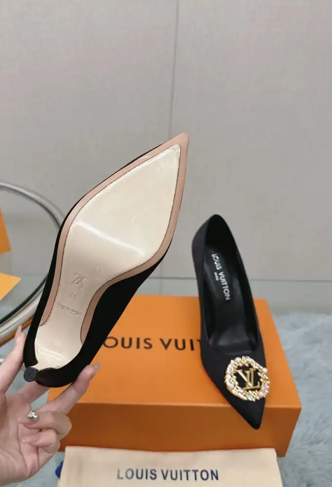 hype LV High Heels