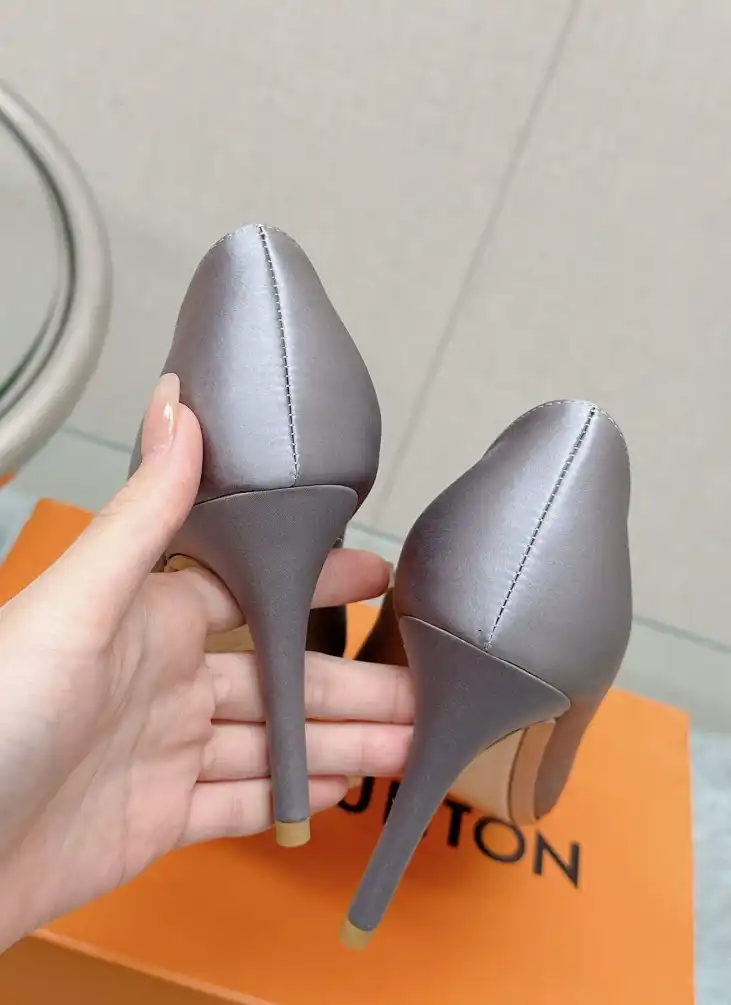 hype LV High Heels