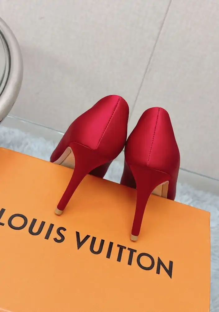 hype LV High Heels