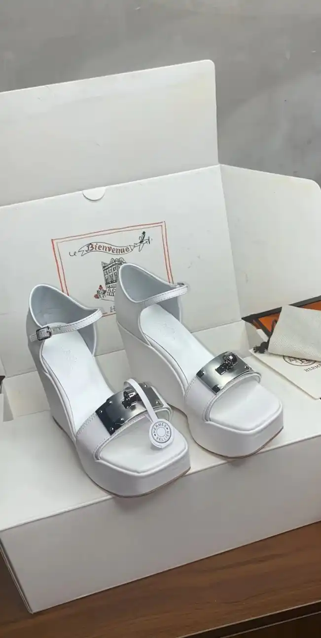 hype Hermes High Heels