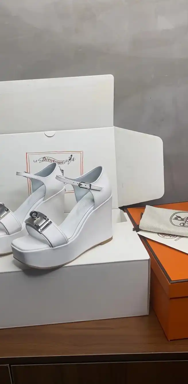 hype Hermes High Heels