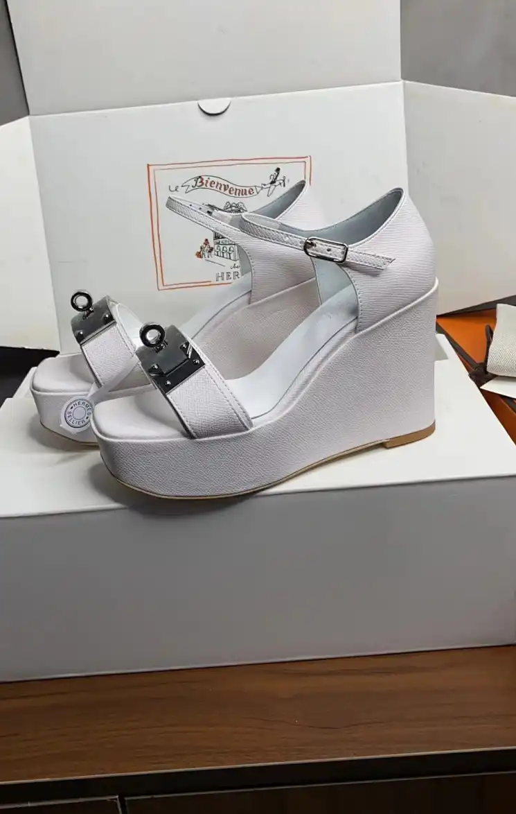 hype Hermes High Heels